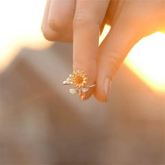 Sunflower Bee Fidget Ring - Winter Sunshine Marketplace